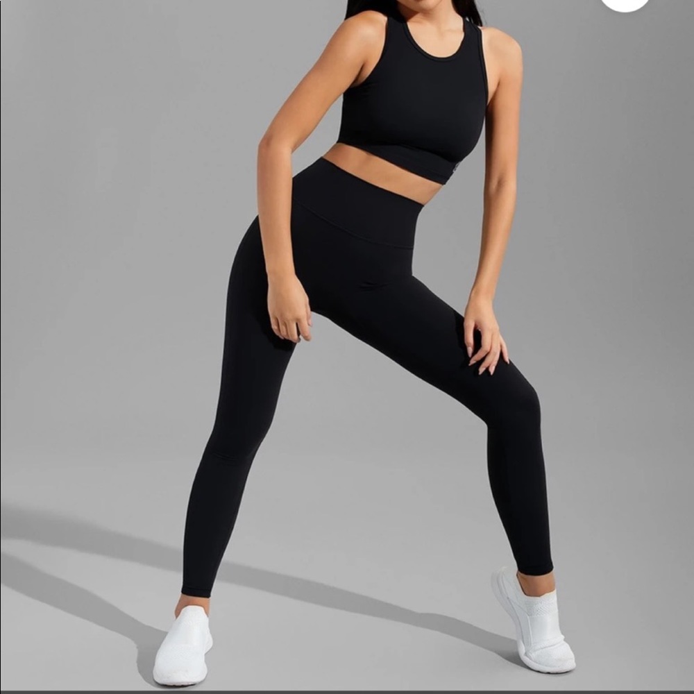 Buff bunny leggings